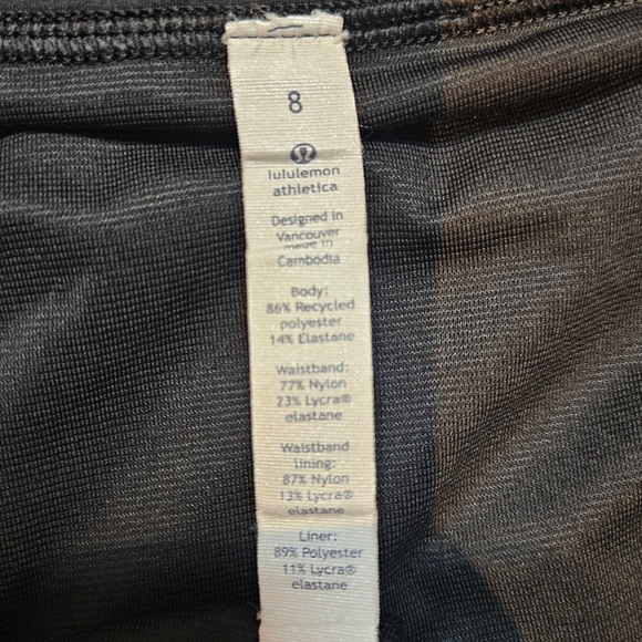 Lululemon Speed Up Low-rise 2.5" Lined Short Dottie Tribe White Black size 8 - Picture 4 of 8